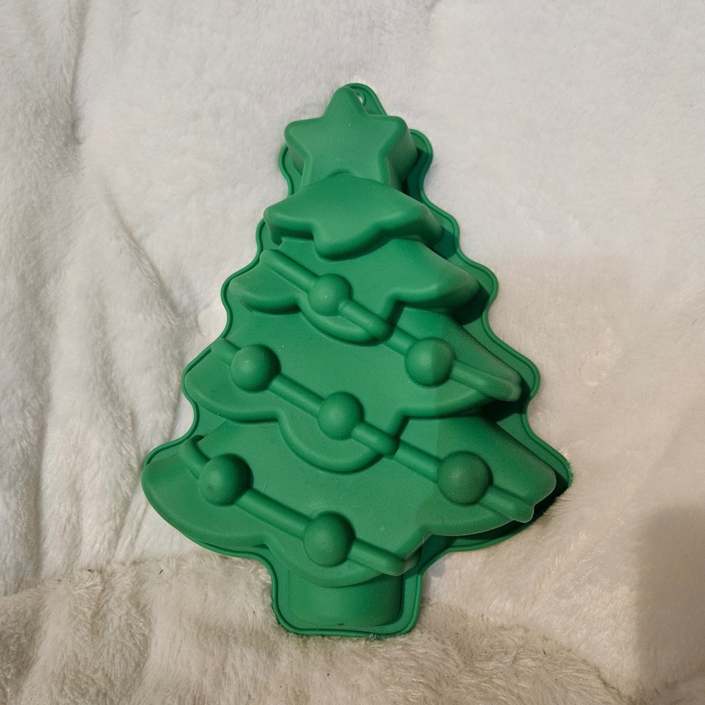 Christmas Tree Green Silicone Mold Festive Holiday‎ Baking Cake Chocolate Soap